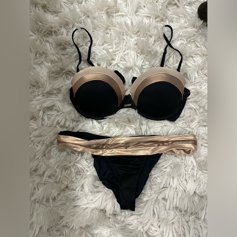 Beach bunny bikini